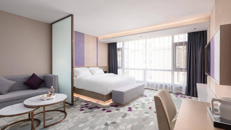 小标题：泳池长度的重要性